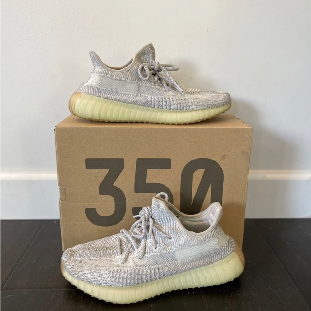 Size 8.5- Yeezy 350 V2 Yeshaya Non Reflective VNDS